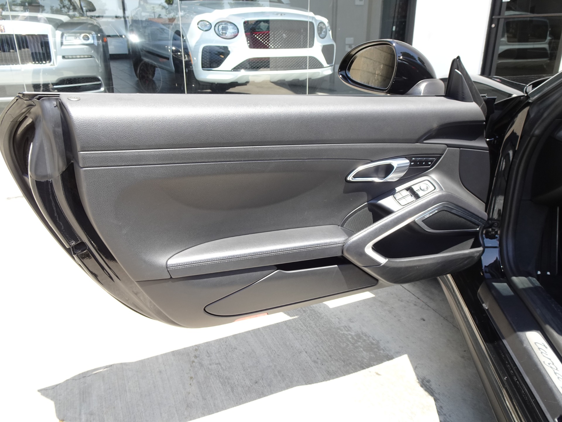 2019 Porsche 911 Targa 4S photo 12